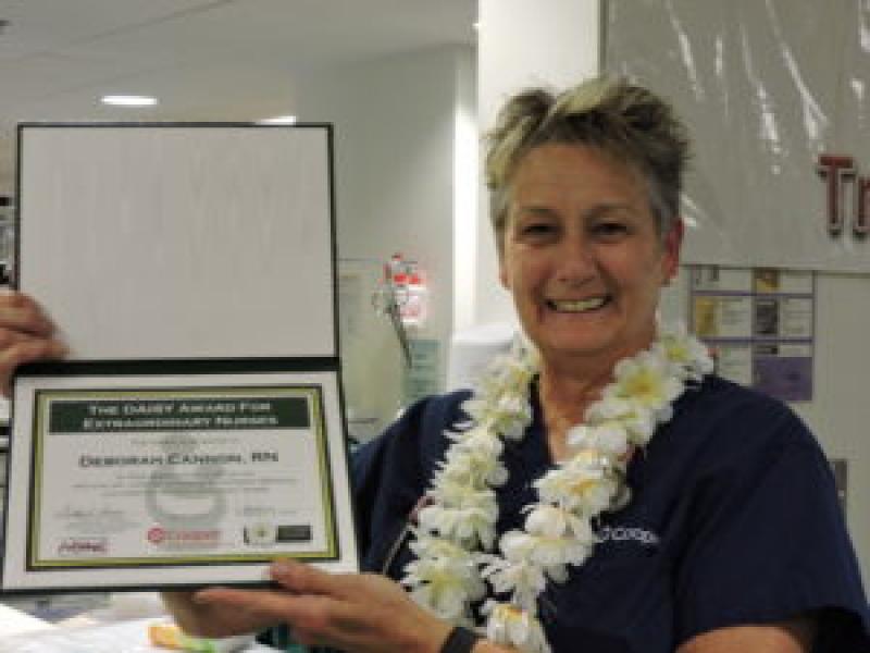 Cooper Honors ICU Nurse With DAISY Award